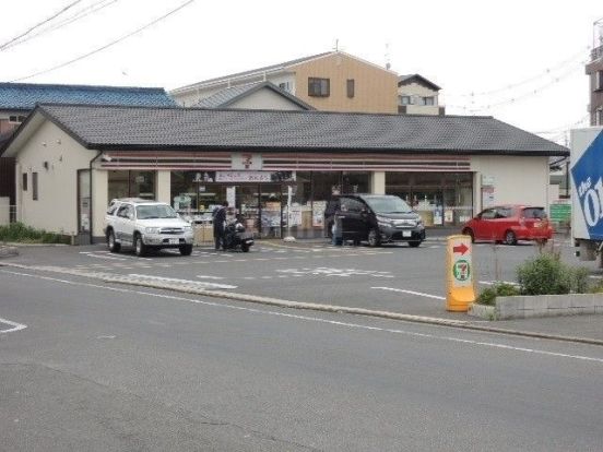 セブンイレブン 伏見棒鼻店の画像