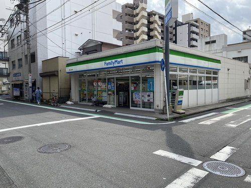 ファミリーマート 横浜山王町店の画像