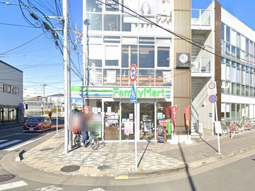 ファミリーマート辻堂駅西口店の画像