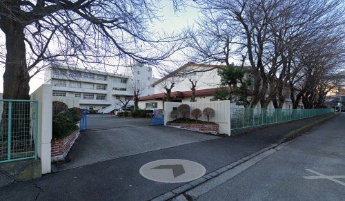 秦野市立末広小学校の画像