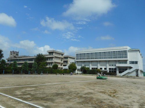 加須西中学校の画像
