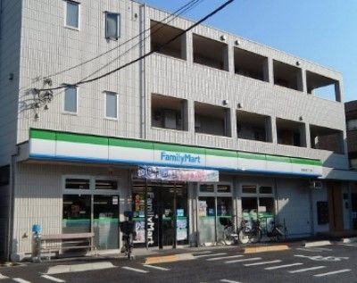 ファミリーマート 板橋赤塚二丁目店の画像