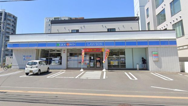 ローソン 札幌元町駅前店の画像