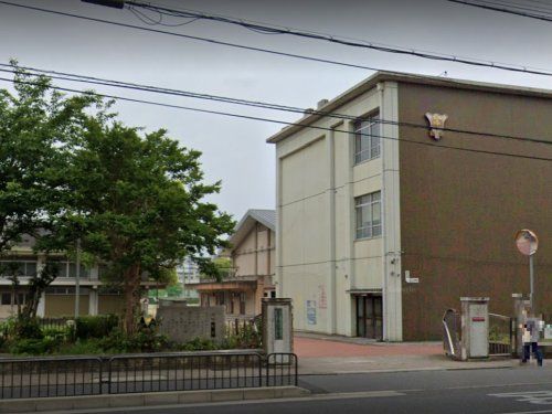 京都市立四条中学校の画像