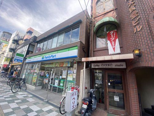 ファミリーマート 吹田栄通り商店会店の画像