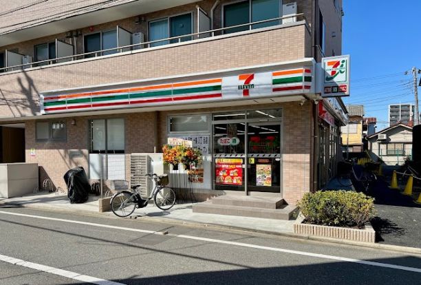 セブンイレブン 北区中十条3丁目店の画像