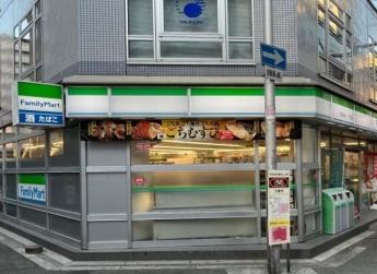 ファミリーマート 西本町一丁目店の画像