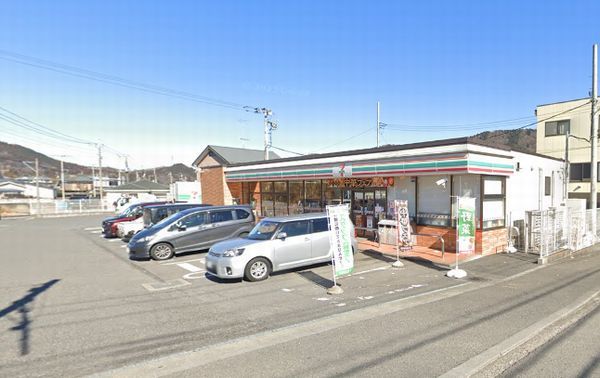 セブン-イレブン 愛川半原店の画像