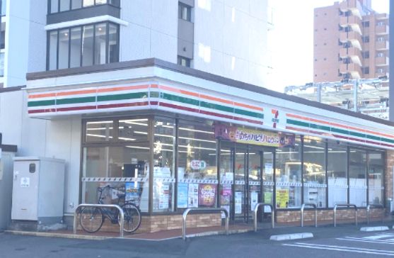 セブンイレブン 名古屋亀島2丁目店の画像