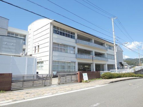 横内小学校の画像