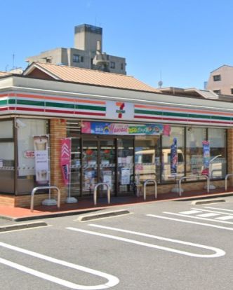 セブンイレブン 名古屋上飯田南町店の画像