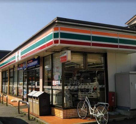 セブンイレブン 名古屋剣町店の画像