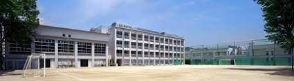北区立明桜中学校の画像