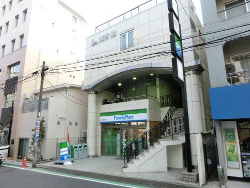 ファミリーマート 赤坂稲荷坂店の画像