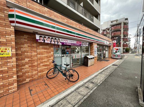 セブンイレブン 神戸御影石町2丁目店の画像