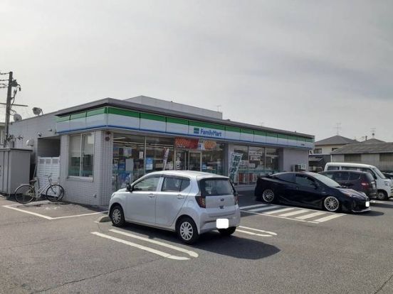 ファミリーマート 岡山箕島店の画像