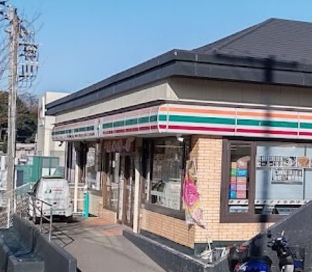 セブンイレブン　横浜戸塚名瀬町店の画像