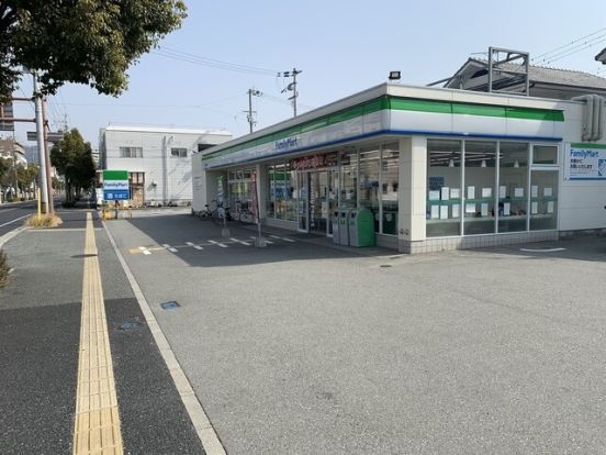 ファミリーマート 赤穂中広店の画像