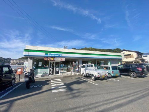 ファミリーマート 静岡新間店の画像