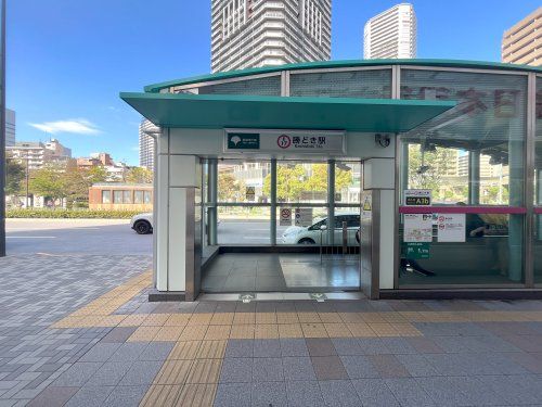 大江戸線「勝どき」駅出入口の画像