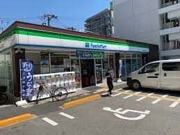 ファミリーマート 本田みなと通店の画像