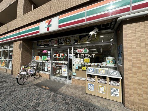 セブンイレブン 川崎中幸町店の画像