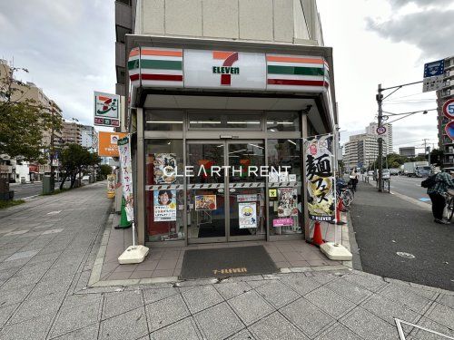 セブンイレブン 川崎柳町東店の画像