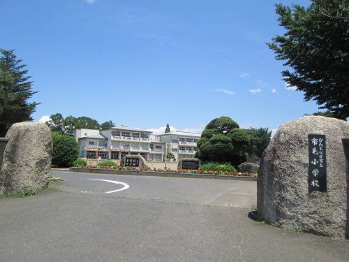 市毛小学校の画像