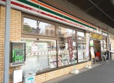 セブンイレブン 横須賀上町店の画像