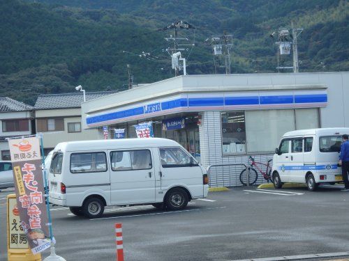 ローソン 高知神田店の画像