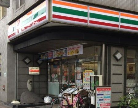 セブンイレブン 東日暮里4丁目店の画像