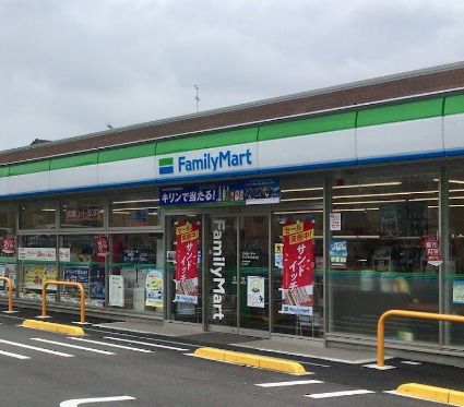 ファミリーマート　サンズ洋光台駅北店の画像