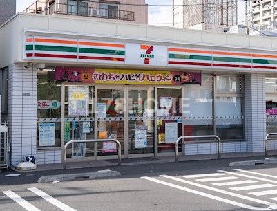 セブンイレブン 足立竹ノ塚駅南店の画像