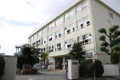 岡山中央中学校の画像