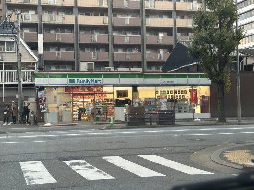 ファミリーマート 博多住吉公園前店の画像