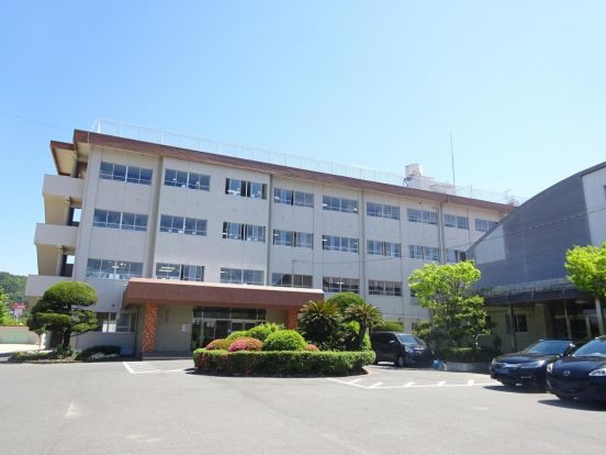 平津小学校の画像