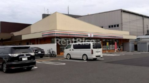 セブンイレブン一宮多加木2丁目店の画像