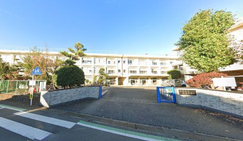 平塚市立岡崎小学校の画像