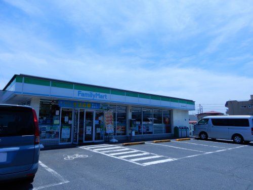 ファミリーマート　加茂川東海村松店の画像