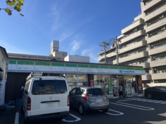 ファミリーマート　柏木一丁目店の画像