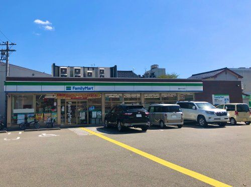 ファミリーマート豊岡千代田町店の画像