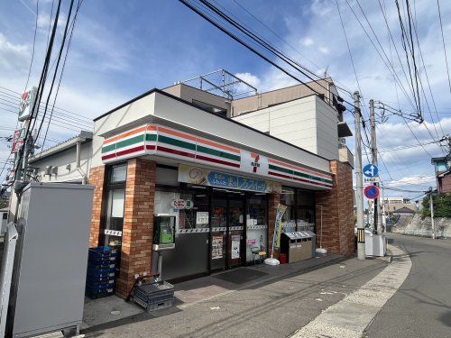 セブンイレブン 東仙台1丁目店の画像