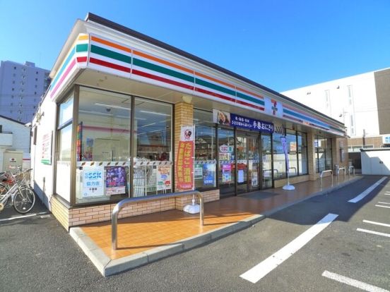 セブン-イレブン 野田梅郷駅西口店の画像