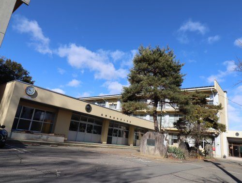 長野市立柳原小学校の画像