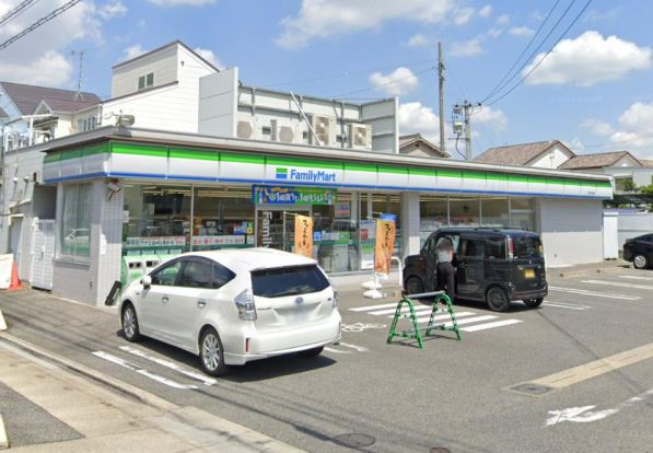 ファミリーマート 千種天満通店の画像