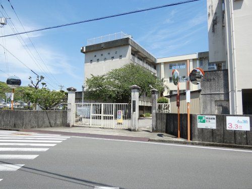 長浜小学校の画像