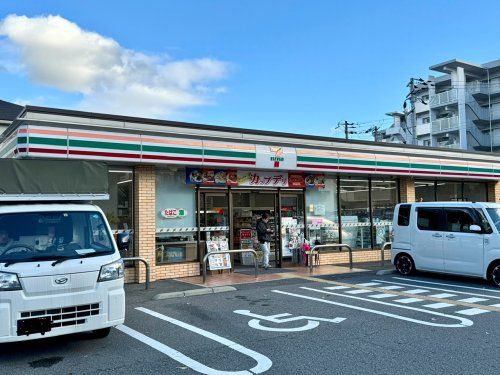 セブンイレブン 大阪長居東1丁目店の画像