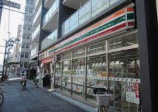 セブンイレブン 荒川西日暮里1丁目店の画像