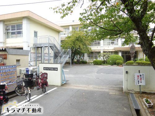 橿原市立耳成南小学校の画像