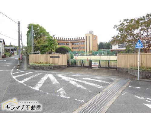 橿原市立香久山小学校の画像